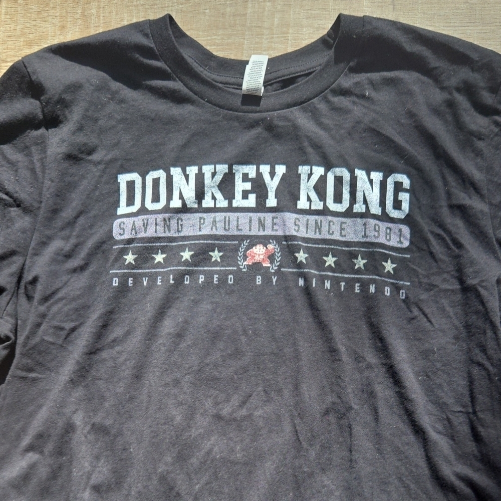 Donkey Kong Black Graphic T-Shirt L